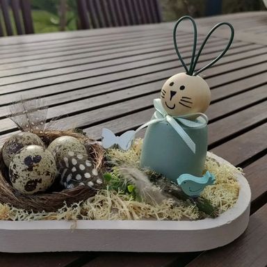 Osternest mit Betonhase