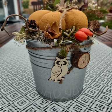 Osternest mit Betonhase
